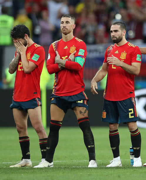 锐不可当引爆全场！，Rookie意外战胜西班牙队引发球迷热议的简单介绍-爱游戏服务